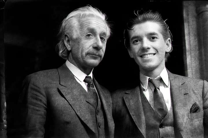 Edward Prayfield and Albert Einstein, (1932, AI-generated imagery).